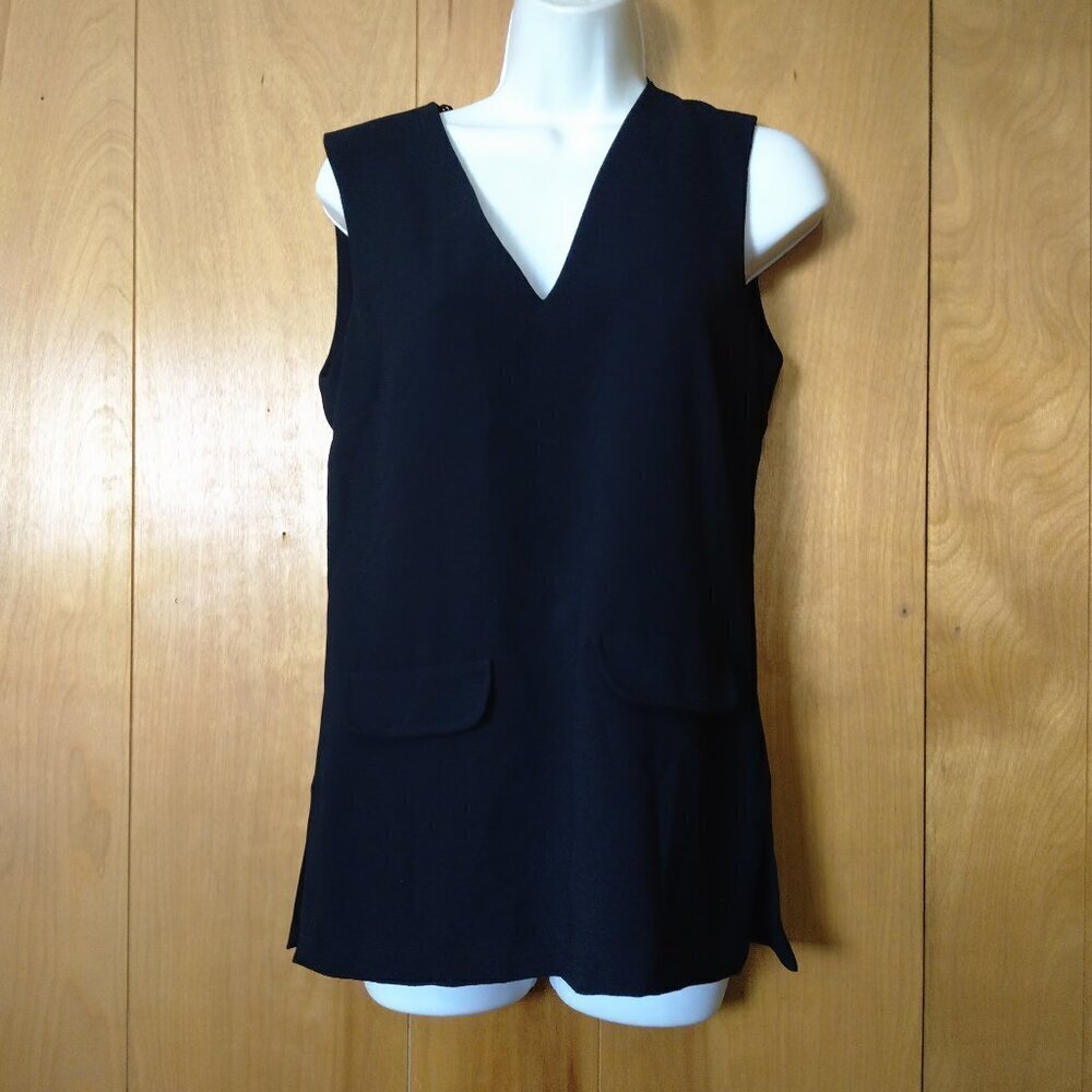 Zara Woman Size XS Sleeveless V-Neck Tunic Top With Faux Flap Pockets Black